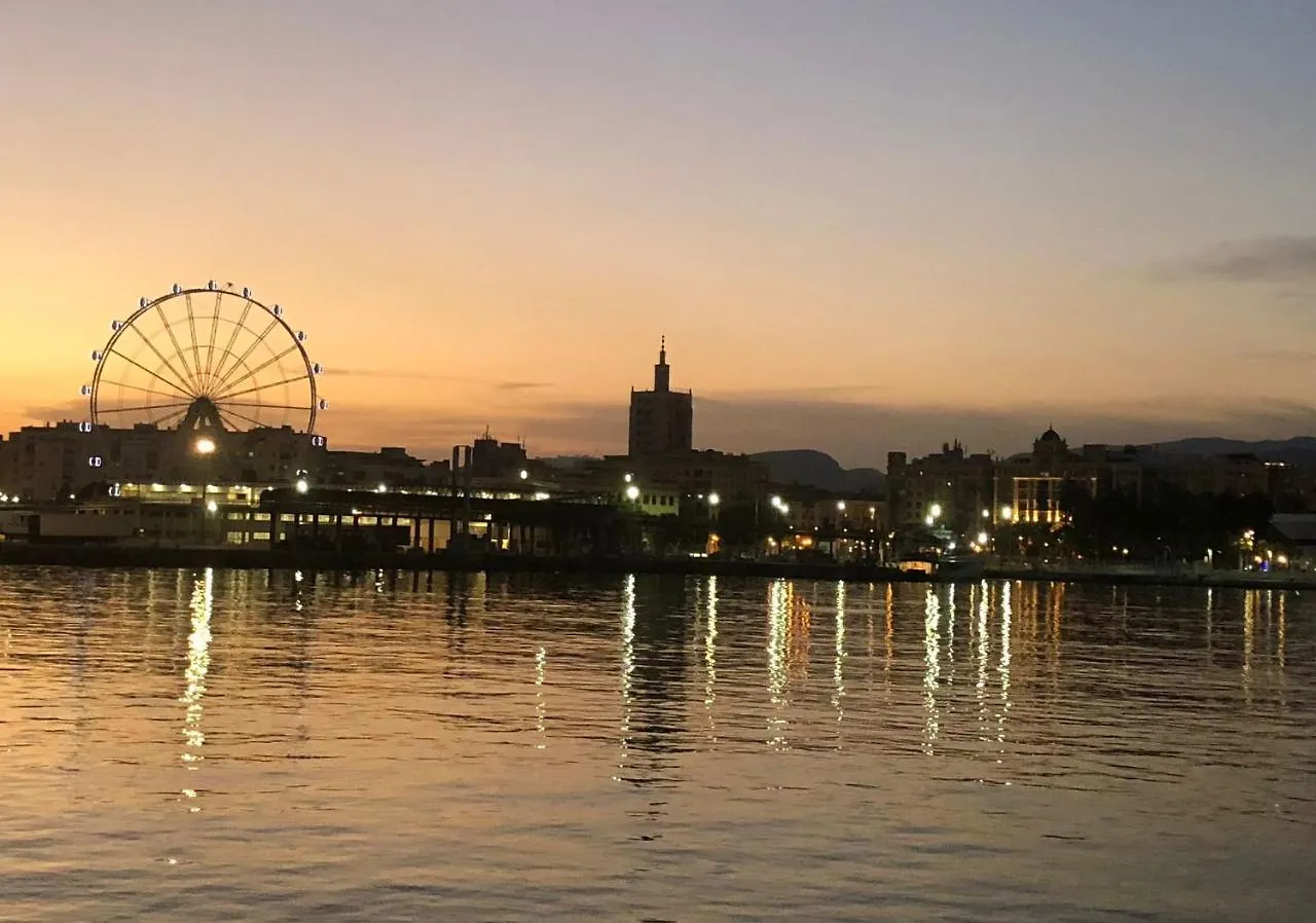 Ohana Beachfront Malagueta Málaga İspanya